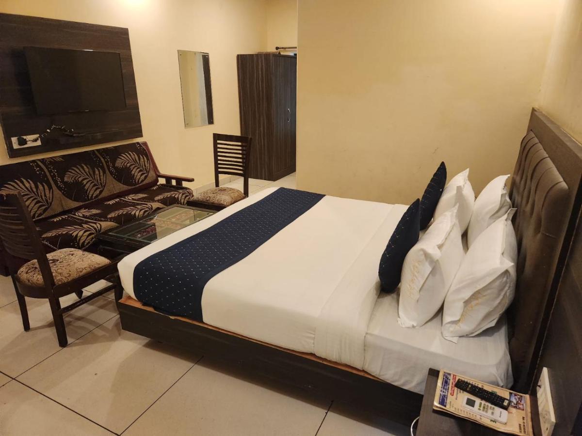 Hotel Hotel Grand City Lite 4*